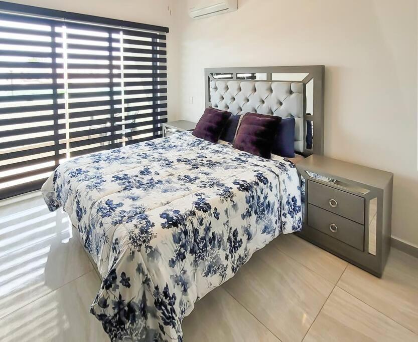 Luxusphere With Gym, Pools And Vehicle